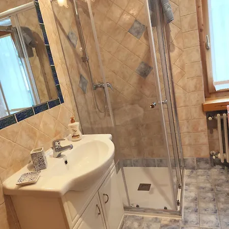 Apartament Angela *